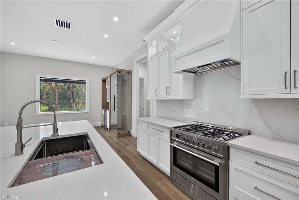 430 7th St, Naples, photo 16