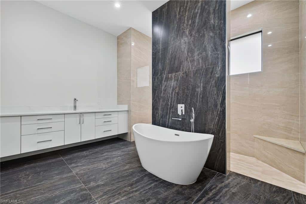 430 7th St, Naples, photo 22