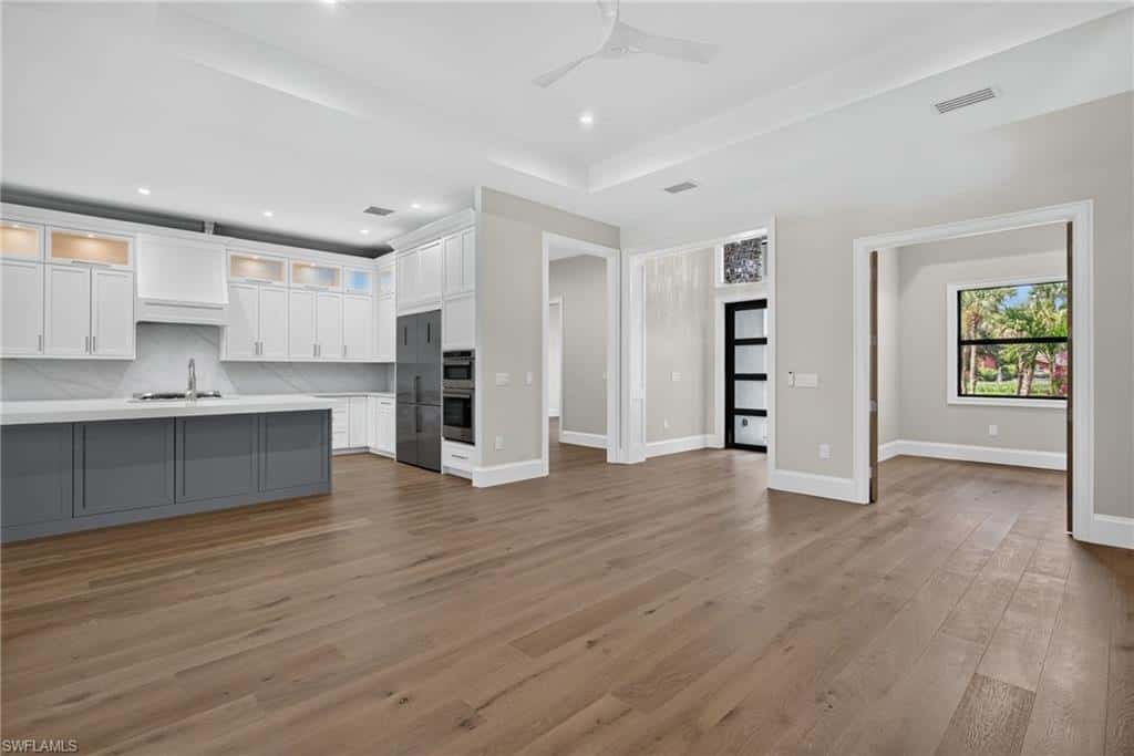 430 7th St, Naples, photo 15
