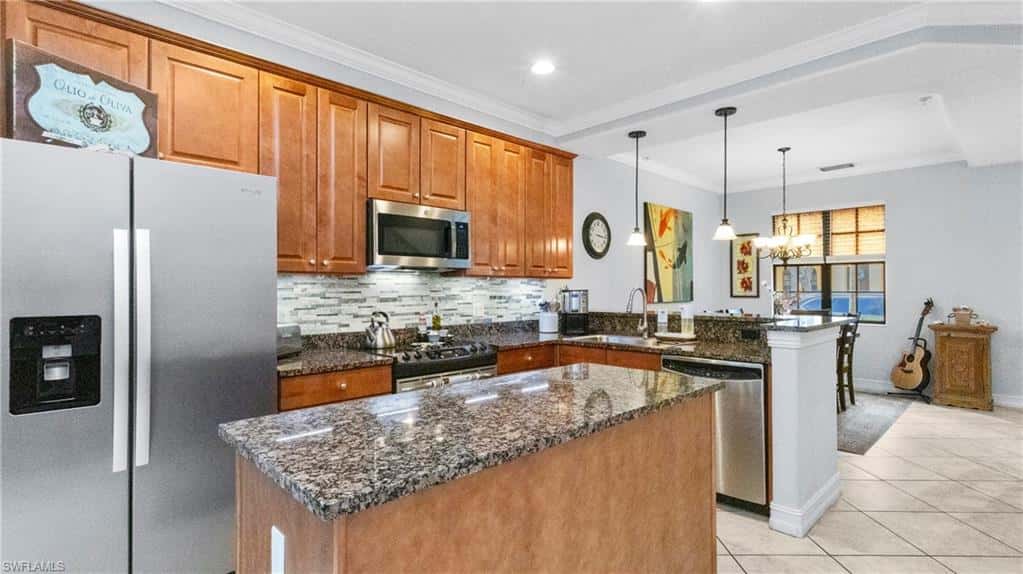 9080 Chula Vista St #10401, Naples, photo 11