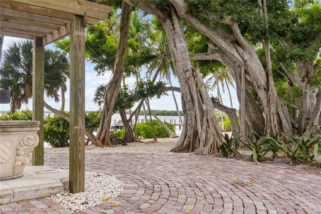 X Burgess Island, Bokeelia, photo 30