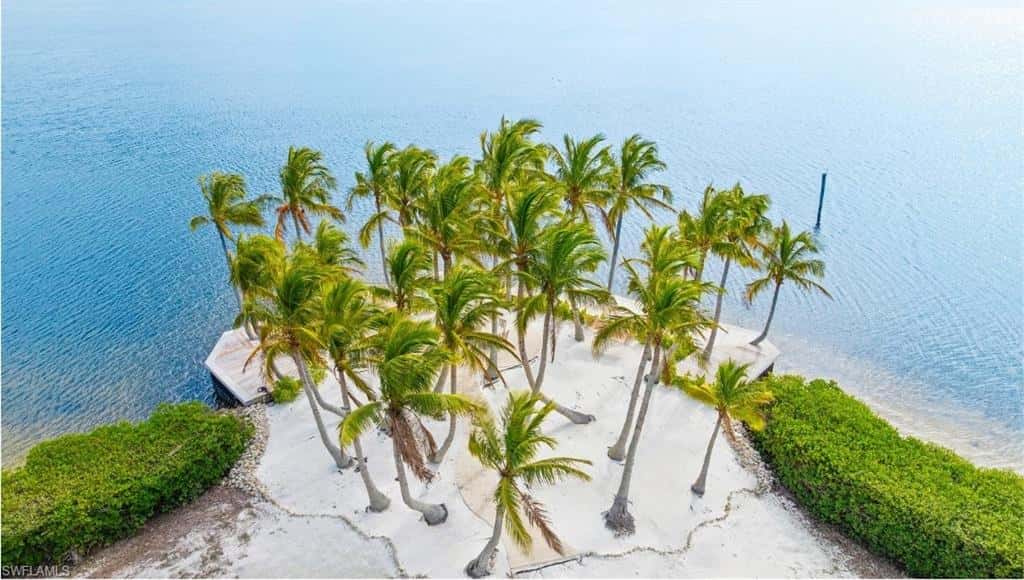 X Burgess Island, Bokeelia, photo 18