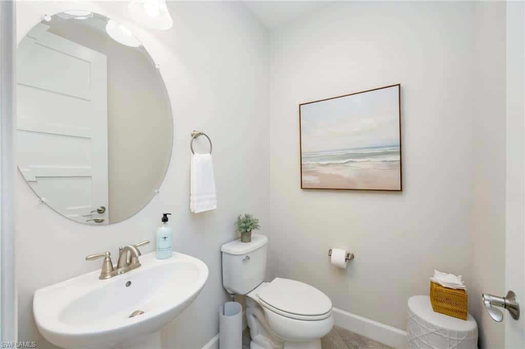 6466 Warwick Ave, Naples, photo 20