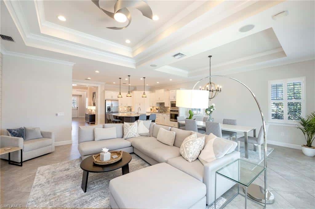 6466 Warwick Ave, Naples, photo 4