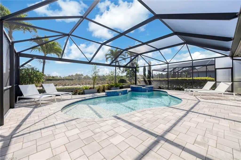 6466 Warwick Ave, Naples, photo 25