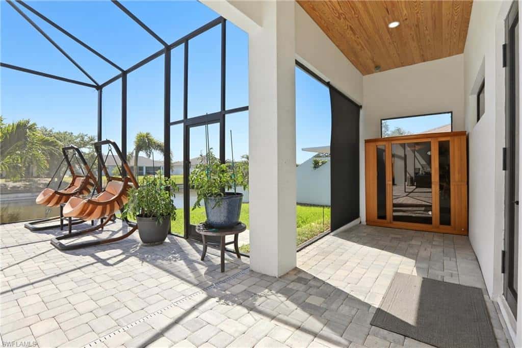 3325 8th Ct, Cape Coral, photo 37