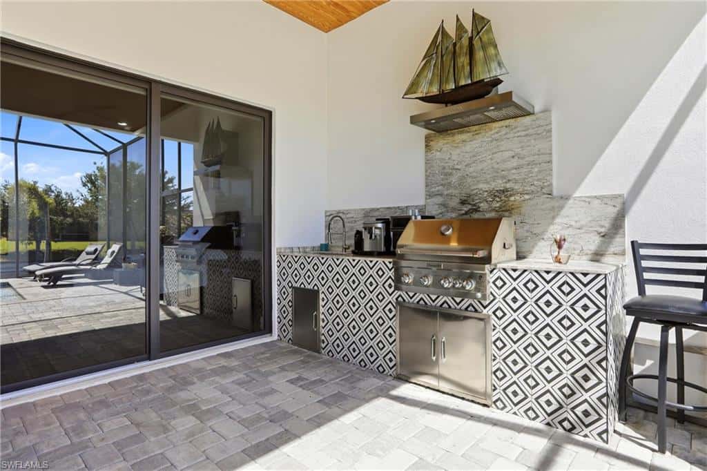 3325 8th Ct, Cape Coral, photo 38