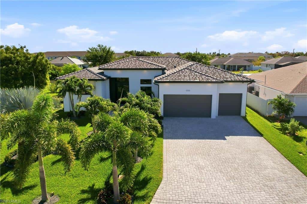 3325 8th Ct, Cape Coral, photo 4