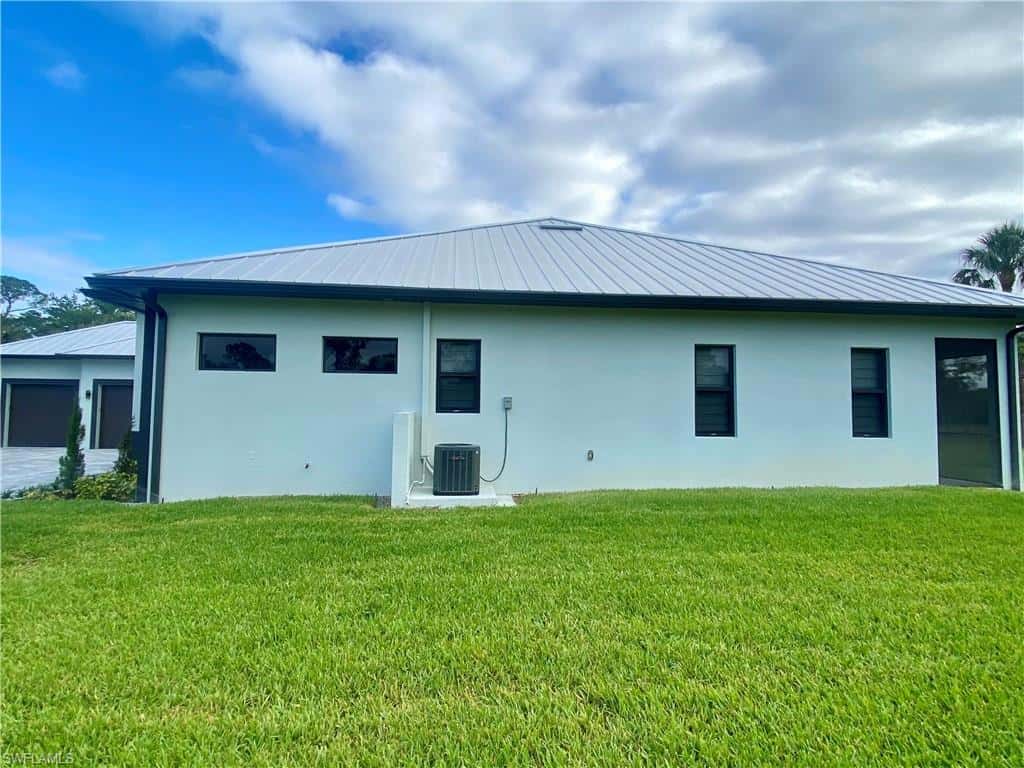 360 13th St, Naples, photo 42