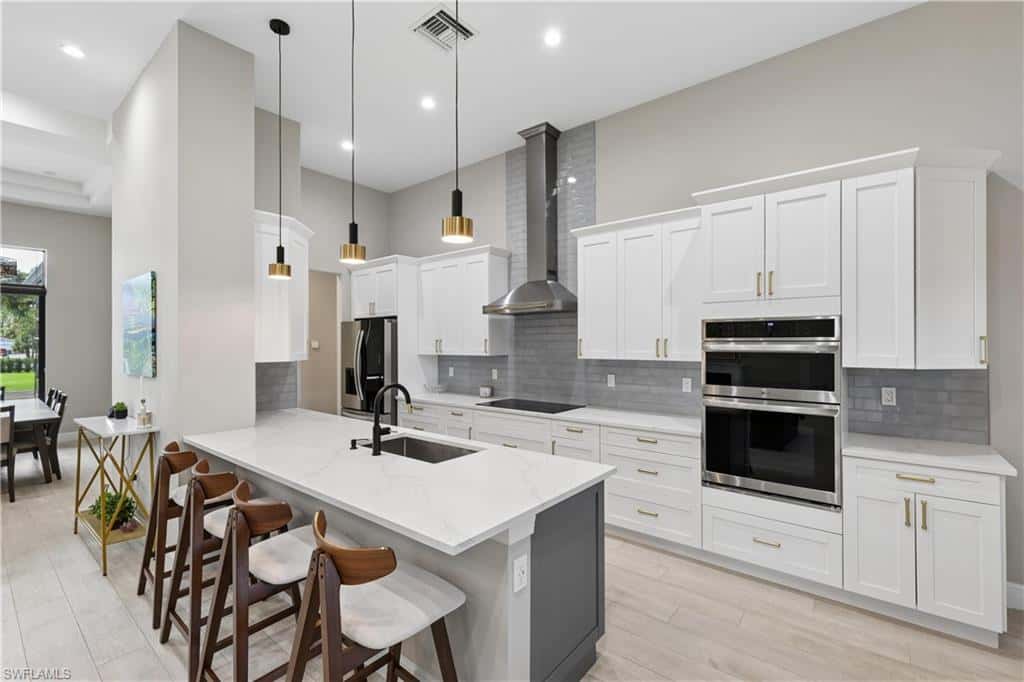 360 13th St, Naples, photo 12