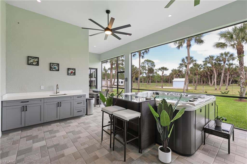 360 13th St, Naples, photo 37
