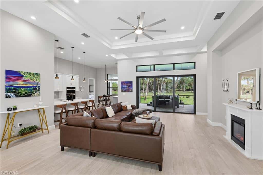 360 13th St, Naples, photo 11