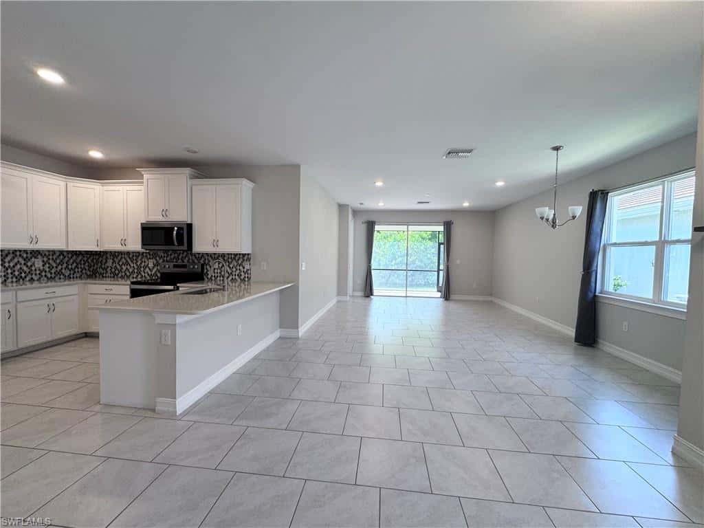 1073 Tranquil Brook Dr, Naples, photo 6