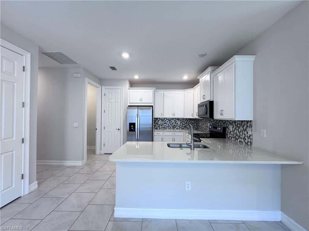 1073 Tranquil Brook Dr, Naples, photo 4