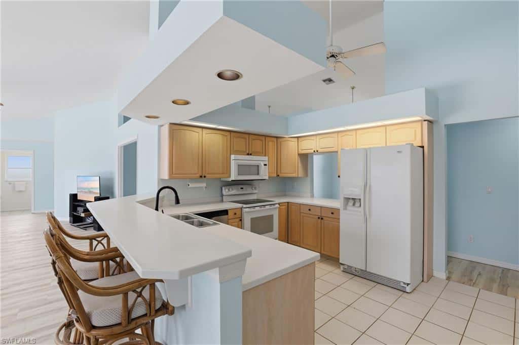 1022 18th Ter, Cape Coral, photo 9