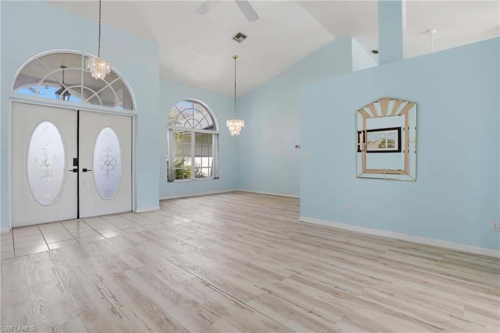 1022 18th Ter, Cape Coral, photo 4