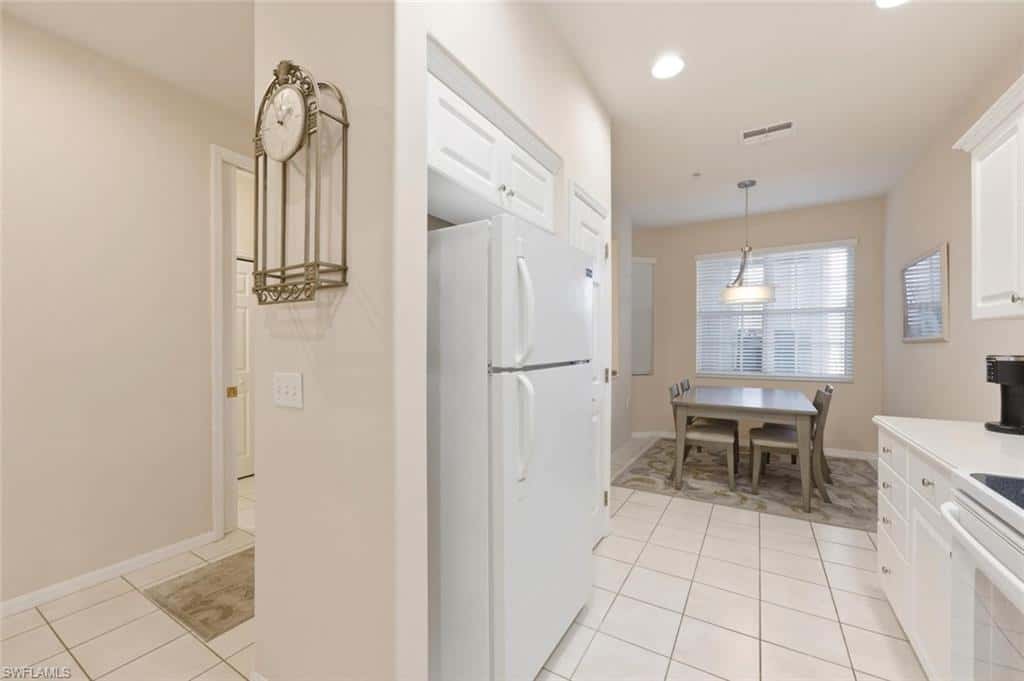 4873 Hampshire Ct #104, Naples, photo 4