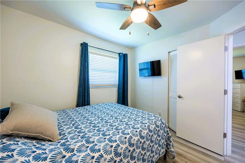 420 37th St, Cape Coral, photo 16
