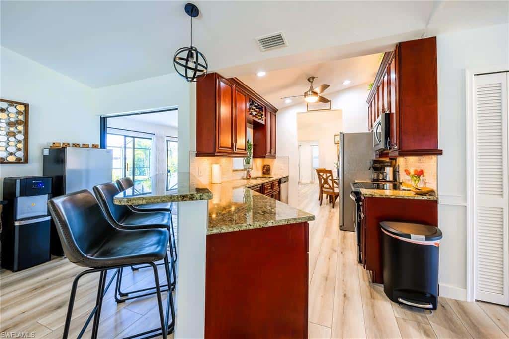 420 37th St, Cape Coral, photo 12