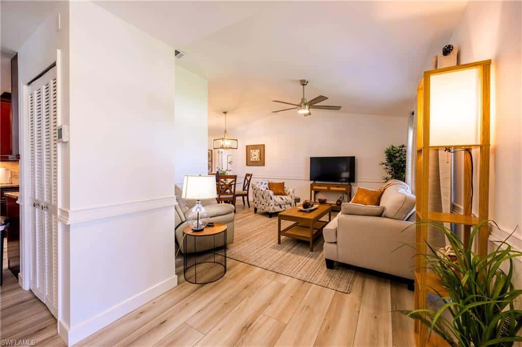 420 37th St, Cape Coral, photo 4