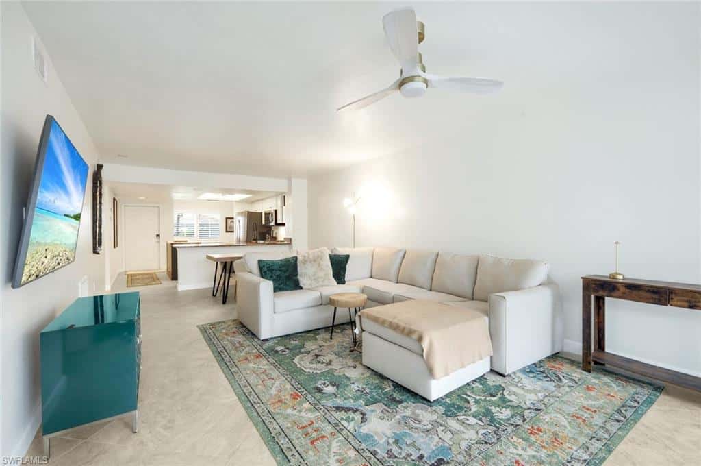 15171 Cedarwood Ln #3105, Naples, photo 32