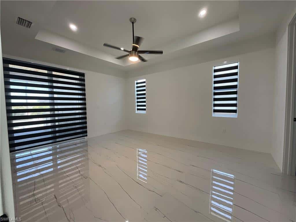 335 31st Pl, Cape Coral, photo 23