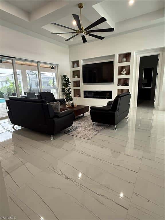 335 31st Pl, Cape Coral, photo 6