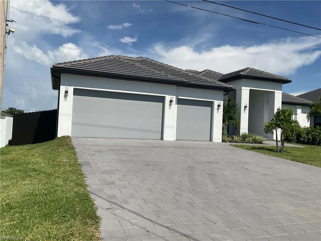 335 31st Pl, Cape Coral, photo 42
