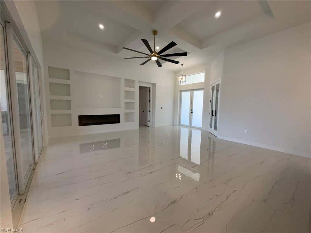 335 31st Pl, Cape Coral, photo 5