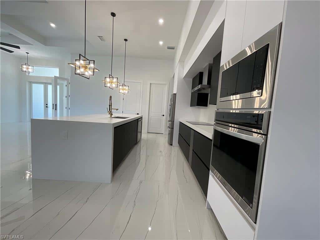335 31st Pl, Cape Coral, photo 18