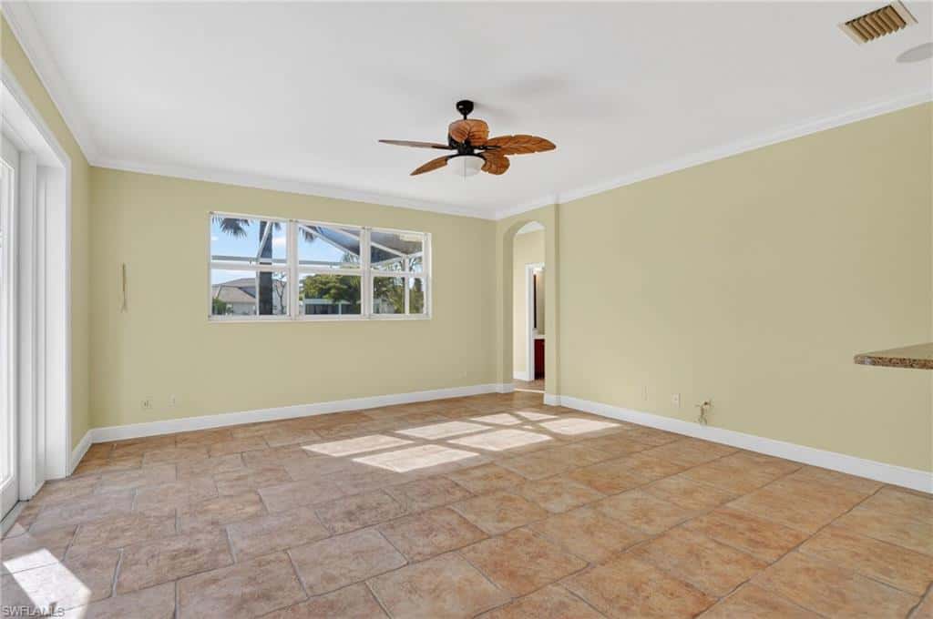 12585 Gemstone Ct, Fort Myers, photo 9