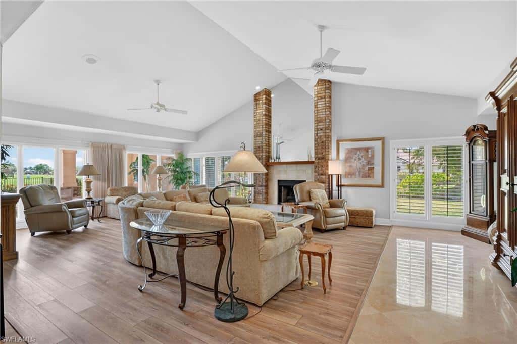 16031 Forest Oaks Dr, Fort Myers, photo 4