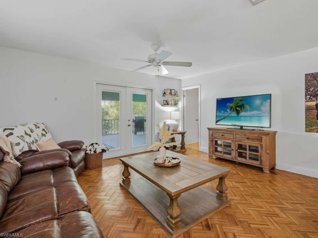 2022 Frederick St, Naples, photo 14