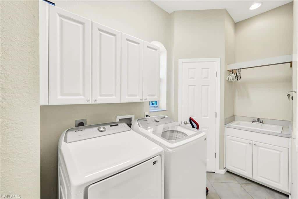 10060 Valiant Ct #202, Miromar Lakes, photo 8
