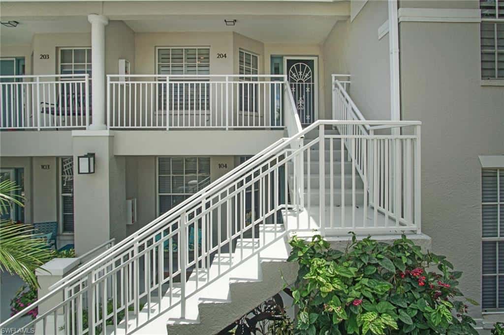 2220 Chesterbrook Ct #204, Naples, photo 4