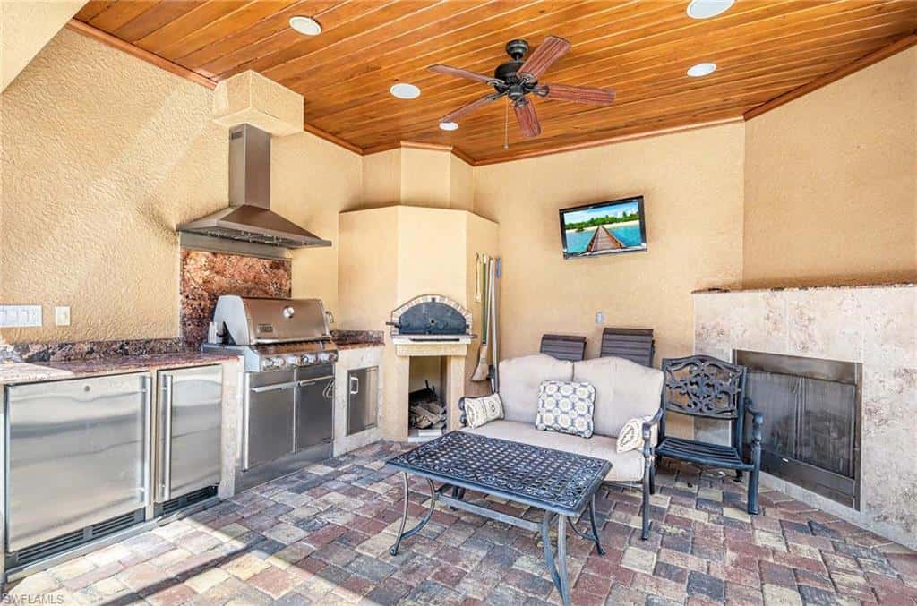 672 Fairway Ter, Naples, photo 26