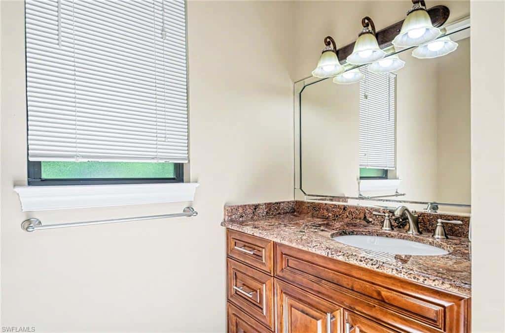 672 Fairway Ter, Naples, photo 22