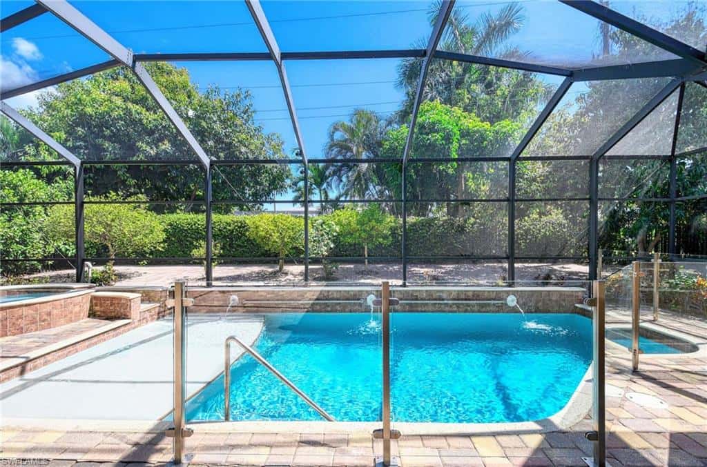 672 Fairway Ter, Naples, photo 28