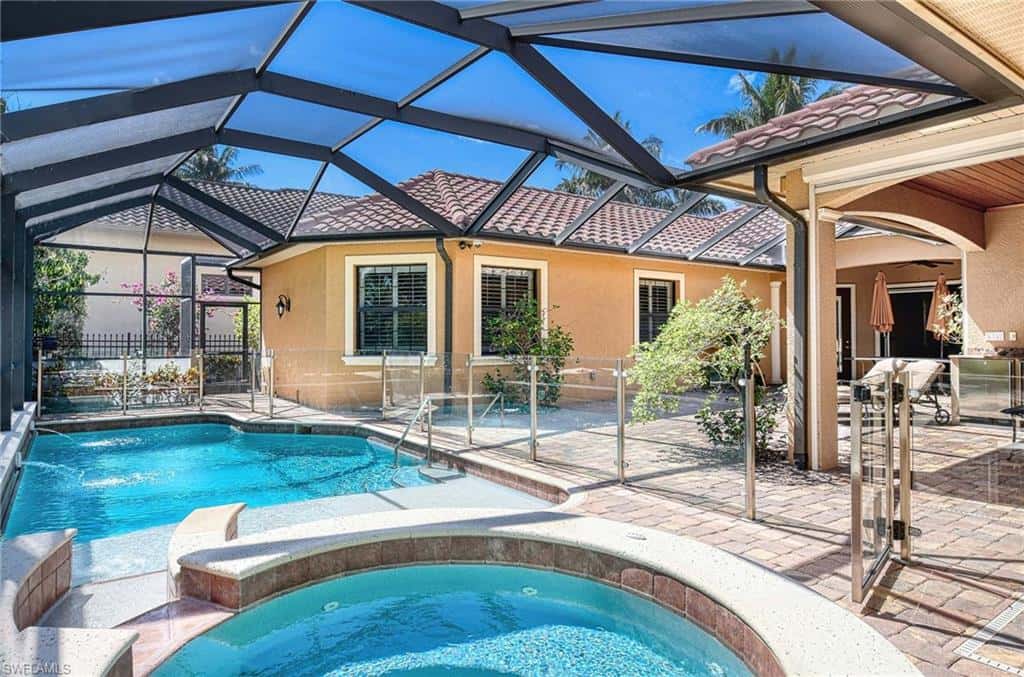 672 Fairway Ter, Naples, photo 30