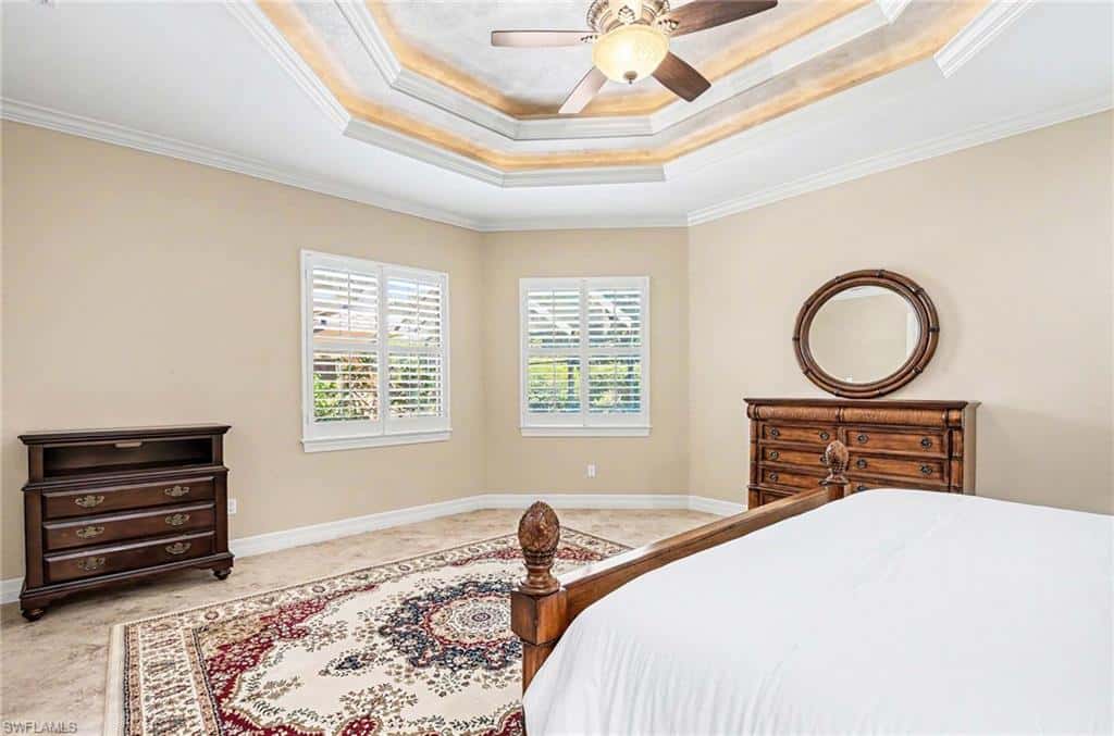 672 Fairway Ter, Naples, photo 10