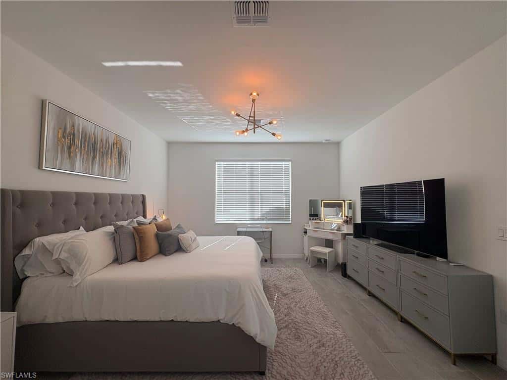 2458 Orchard St, Naples, photo 23