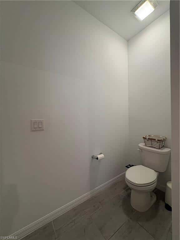 2458 Orchard St, Naples, photo 27