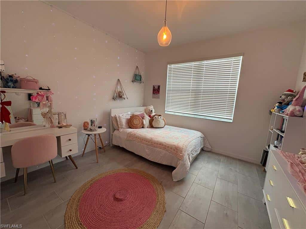 2458 Orchard St, Naples, photo 33