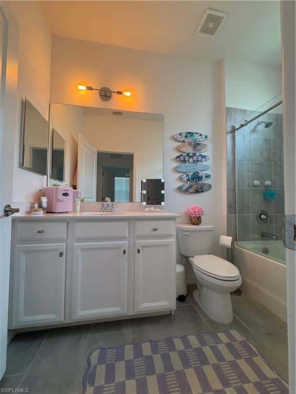 2458 Orchard St, Naples, photo 35