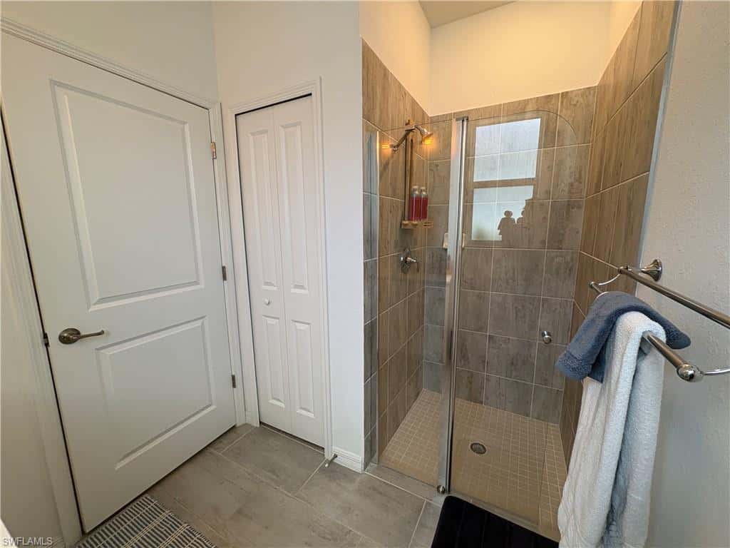 2458 Orchard St, Naples, photo 31