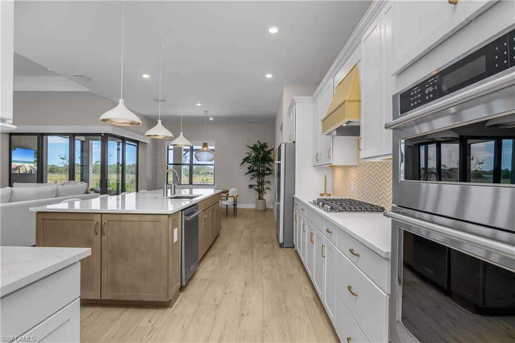 20609 Napa Loop, Estero, photo 17