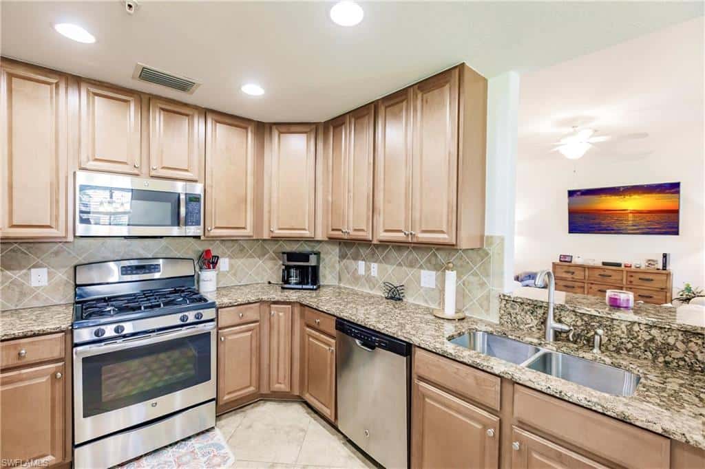 3157 Aviamar Cir #102, Naples, photo 15