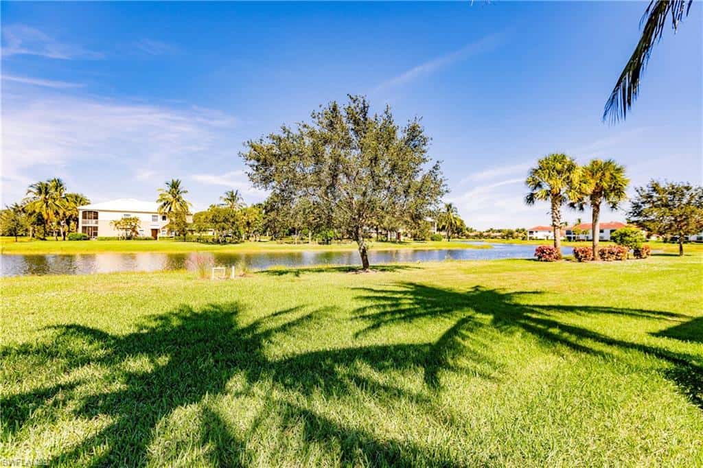 3157 Aviamar Cir #102, Naples, photo 44