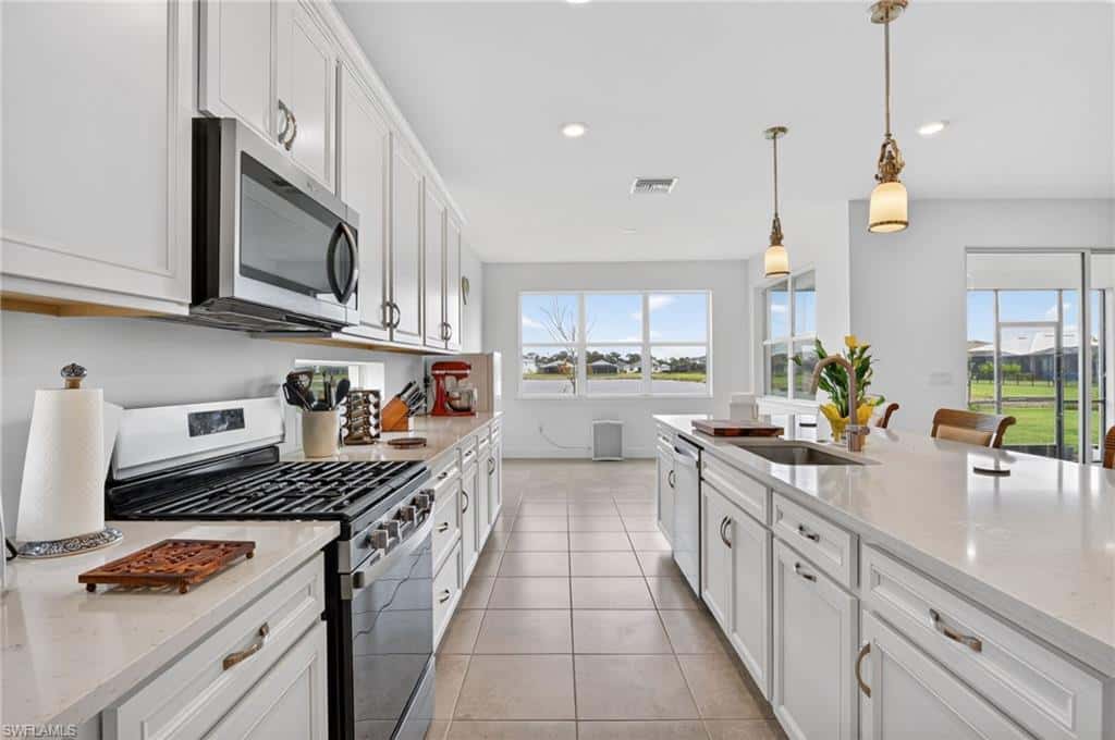 42581 Atlas Dr, Punta Gorda, photo 9