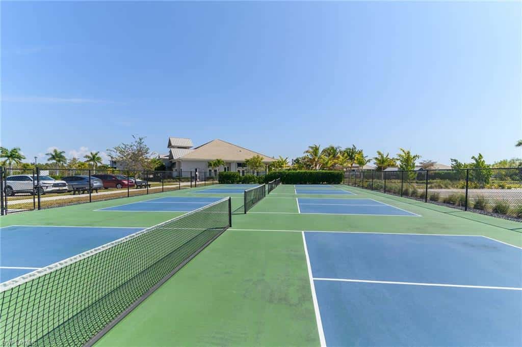 268 Indies Dr #202, Naples, photo 35